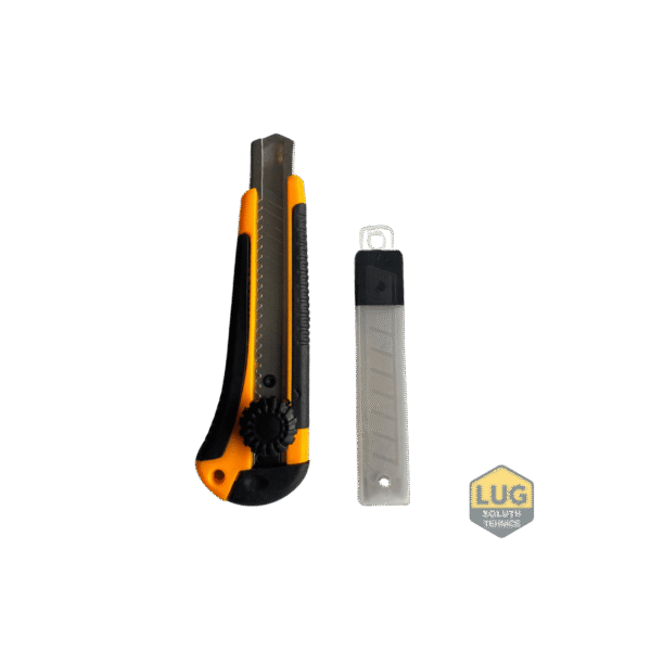 CUTTER 18MM + REZERVA 3 LAME